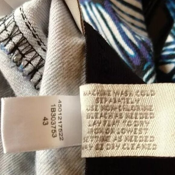 Chico's So Slimming Pants Crop Blue Floral Chicos 2 Misses 12 L - Picture 7 of 7